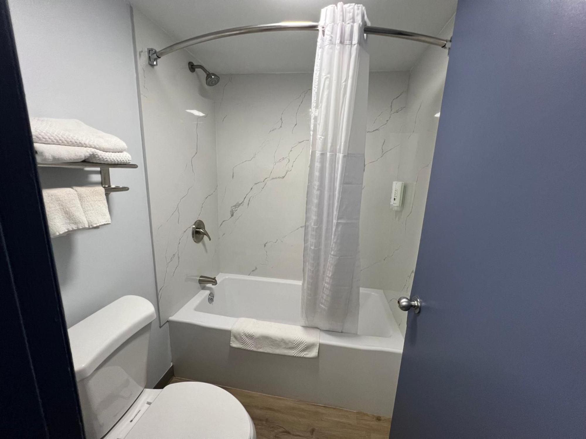 Quality Inn Madison - Huntsville Esterno foto